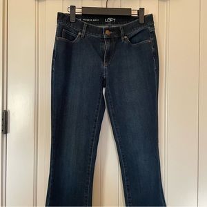 Women’s bootcut loft jeans * LOOK AT DESCRIPTION FOR MEASUREMENTS*